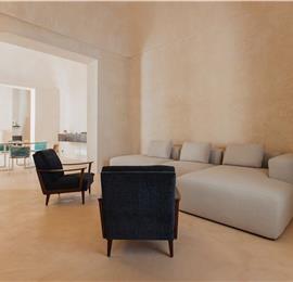3 bedroom villa with heated pool in Noto, sleeps 6